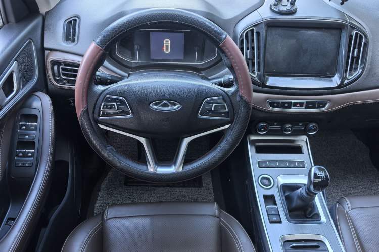 Used Chery Tiggo 7 2018 1.5T Manual Elite Leading Edition China V Standard Interior 2