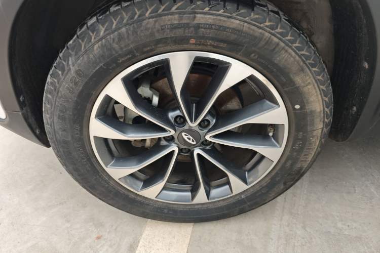 Used Chery Tiggo 7 2018 FLY Model 1.5T Automatic Jingxiang Edition China VI Standard Left Front Wheel Hub