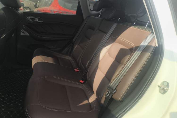 Used Chery Tiggo 7 2018 FLY Model 1.5T Automatic Jingxiang Edition China V Standard Left Rear Seat
