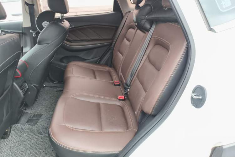 Used Chery Tiggo 7 2018 FLY Model 1.5T Automatic Jingxiang Edition China V Standard Left Rear Seat