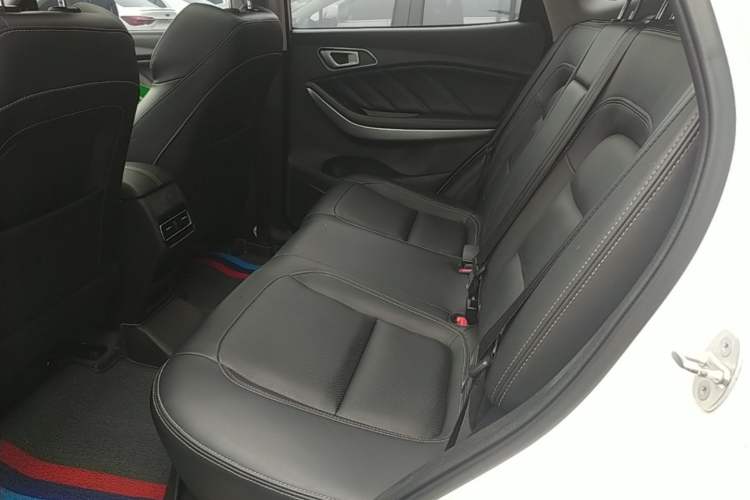 Used Chery Tiggo 7 2018 FLY Model 1.5T Automatic Jingxiang Edition China V Standard Left Rear Seat