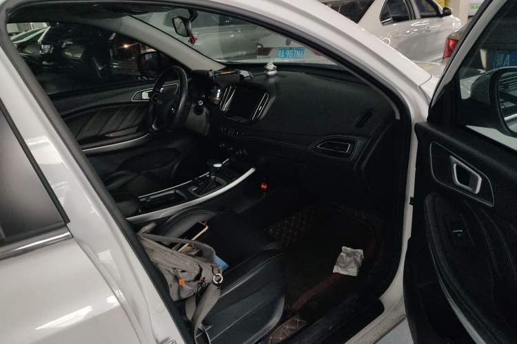 Used Chery Tiggo 7 2018 FLY Model 1.5T Automatic Jingxiang Edition China VI Standard Right Front Seat