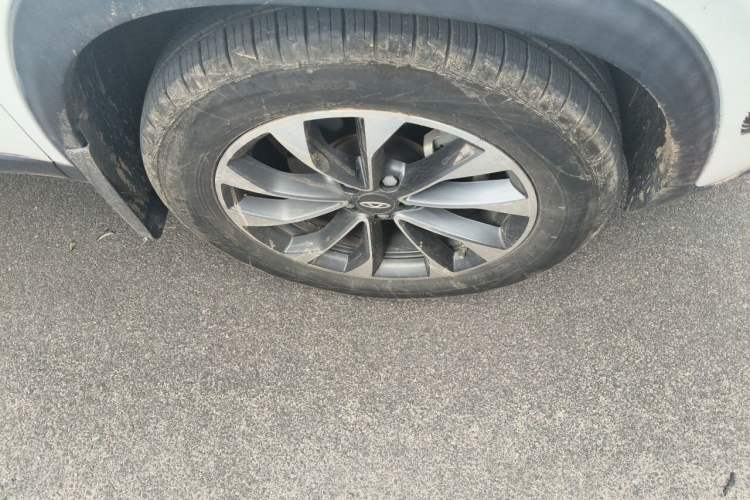 Used Chery Tiggo 7 2018 FLY Model 1.5T Automatic Jingxiang Edition China VI Standard Right Front Wheel Hub
