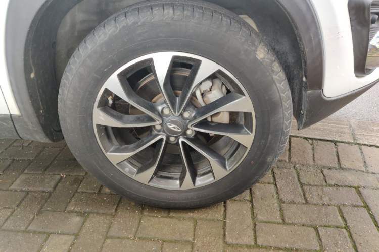 Used Chery Tiggo 7 2018 FLY Model 1.5T Automatic Jingxiang Edition China VI Standard Right Front Wheel Hub