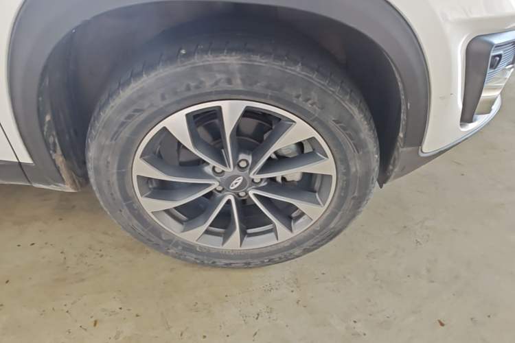 Used Chery Tiggo 7 2018 FLY Model 1.5T Manual Enjoyment Version China VI Standard Right Front Wheel Hub