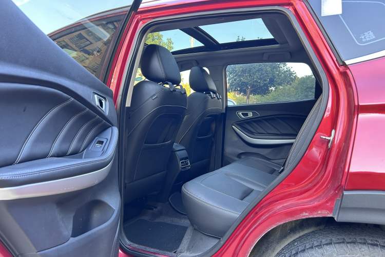 Used Chery Tiggo 7 2019 7i 1.5T Automatic Smart Edition China VI Standard Interior 4