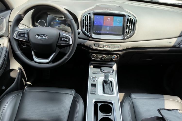 Used Chery Tiggo 7 2019 7i 1.5T Automatic Smart Edition China VI Standard Center Console