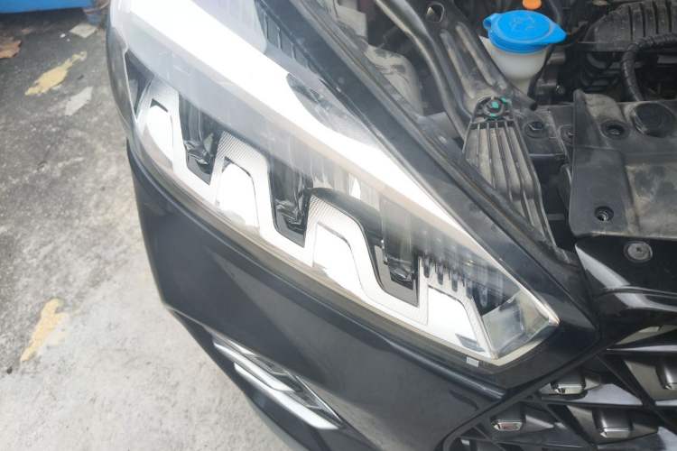 Used Chery Tiggo 7 2020 Discovery Edition 1.6T DCT Discovery No. 6 Right Front Headlight