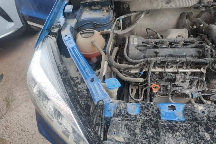 Used Chery Tiggo 7 2020 1.5T Manual Luxury Version Engine Bay Right