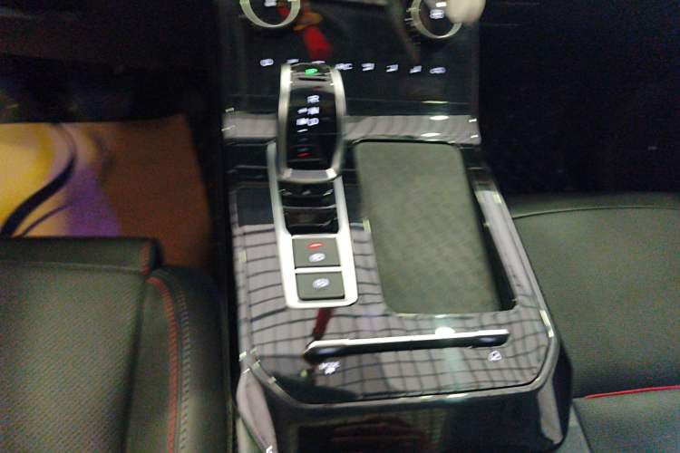 Used Chery Tiggo 7 2020 Discovery Edition 1.5T CVT Discovery No.1 Gear Lever