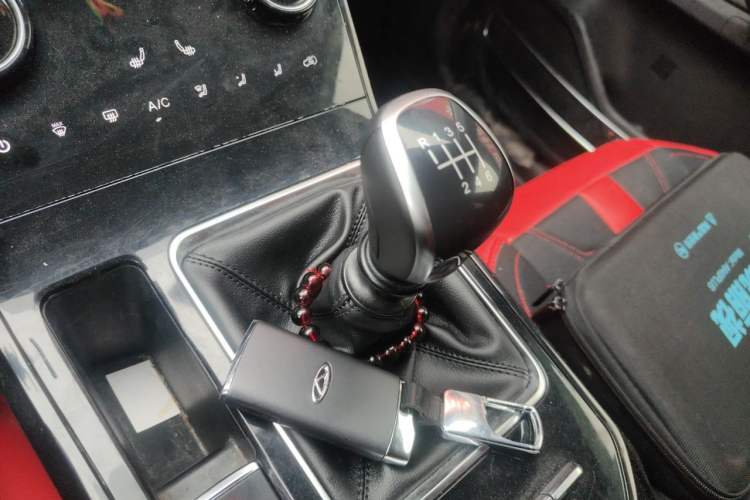 Used Chery Tiggo 7 2020 1.5T Manual Luxury Version Gear Lever