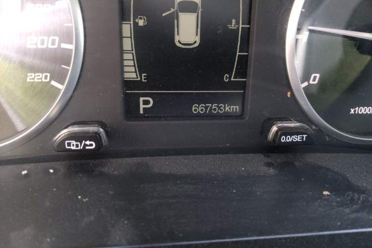 Used Chery Tiggo 7 2020 Discovery Edition 1.5T CVT Discovery No.1 Odometer Close Up