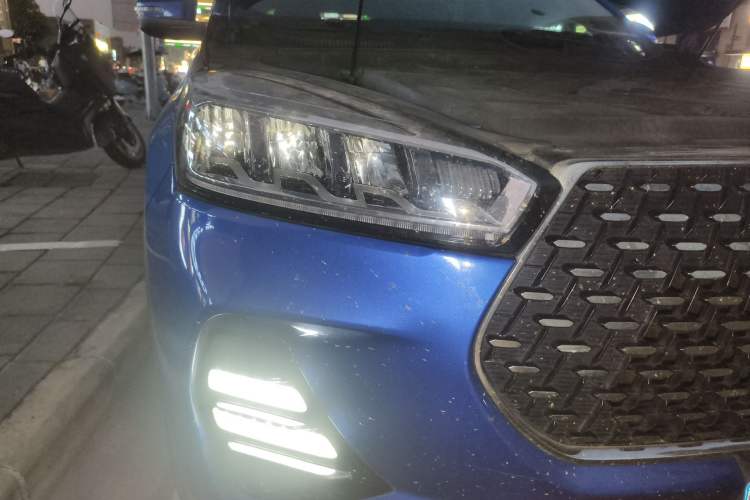 Used Chery Tiggo 7 2020 1.6T DCT PRO Trim Right Front Headlight