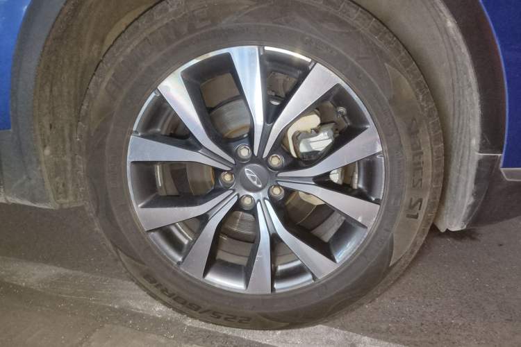 Used Chery Tiggo 7 2020 1.6T DCT PRO Trim Right Front Wheel Hub