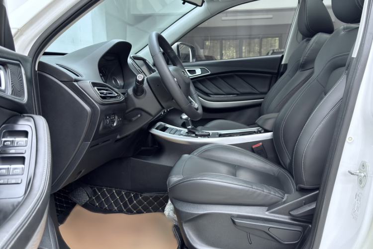 Used Chery Tiggo 7 2020 7i 1.5T Automatic Smart Luxury Edition Interior 3