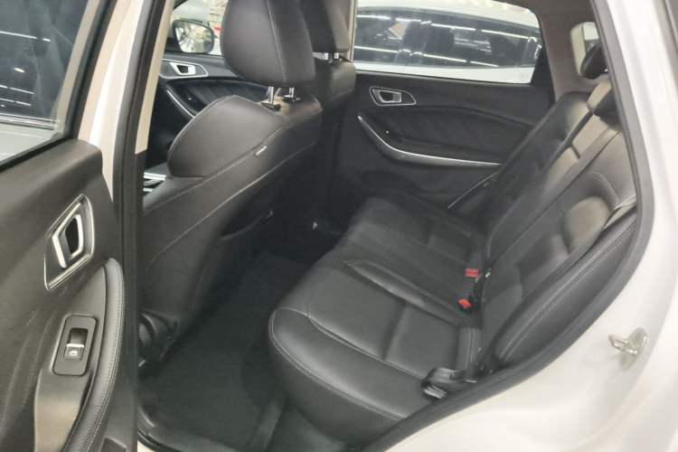 Used Chery Tiggo 7 2020 FLY Model 1.5T DCT Business Exclusive Version Interior 4