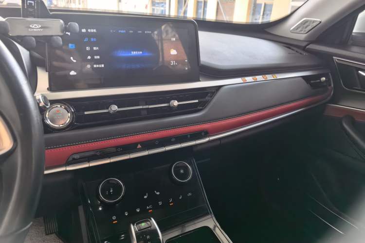 Used Chery Tiggo 7 2020 1.6T DCT PRO Trim Interior 9