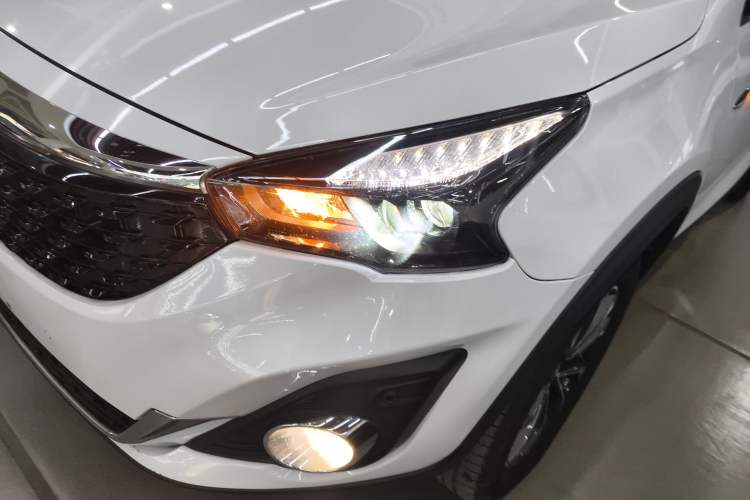 Used Chery Tiggo 7 2020 FLY Model 1.5T DCT Business Exclusive Version Left Front Headlight