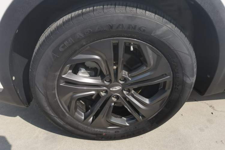 Used Chery Tiggo 7 2020 1.5T CVT Elite Model Left Front Wheel Hub