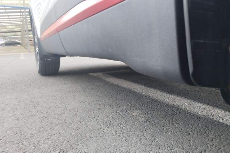 Used Chery Tiggo 7 2020 1.5T Manual Luxury Version Left Side Sill