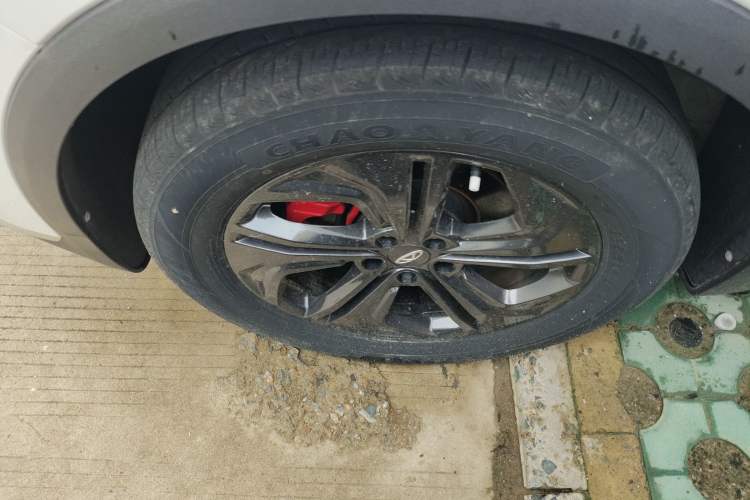 Used Chery Tiggo 7 2021 Supercharged Edition 1.6T DCT Super Warrior Left Front Wheel Hub