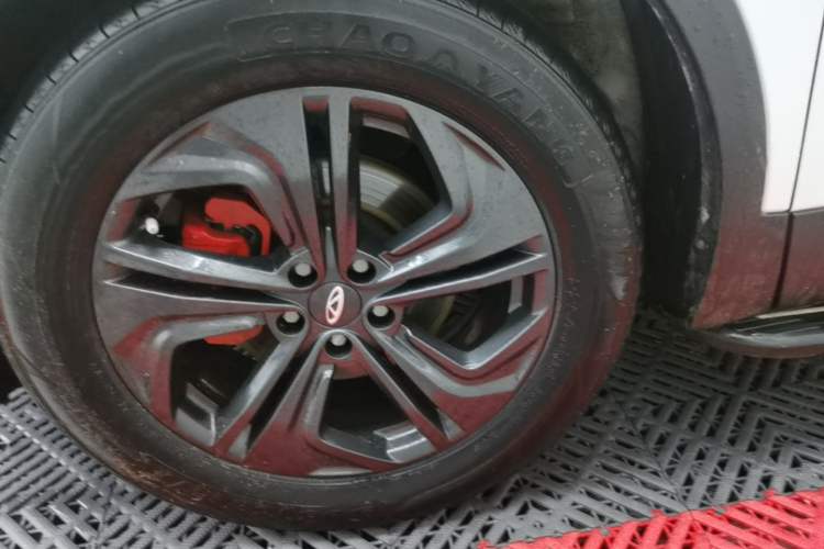 Used Chery Tiggo 7 2021 Supercharged Edition 1.6T DCT Super Warrior Left Front Wheel Hub