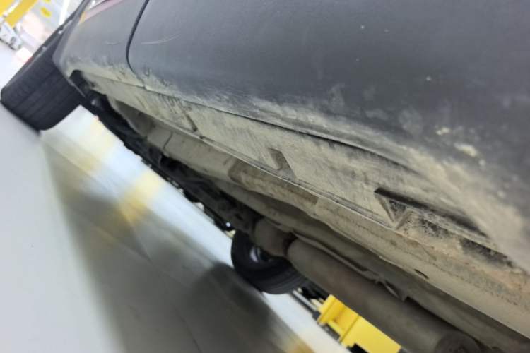Used Chery Tiggo 7 2022 Super Edition 1.5T CVT Super Warrior Left Side Sill