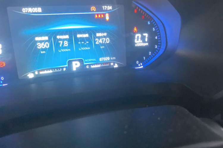 Used Chery Tiggo 7 2022 Supercharged Edition 1.6T DCT Super Warrior Odometer Close Up