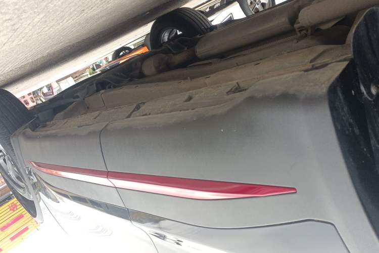 Used Chery Tiggo 7 2022 Super Edition 1.5T CVT Super Hero Right Side Sill