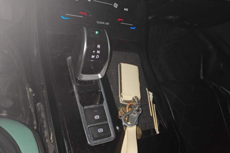 Used Chery Tiggo 7 2022 Supercharged Edition 1.6T DCT Super Warrior Gear Lever