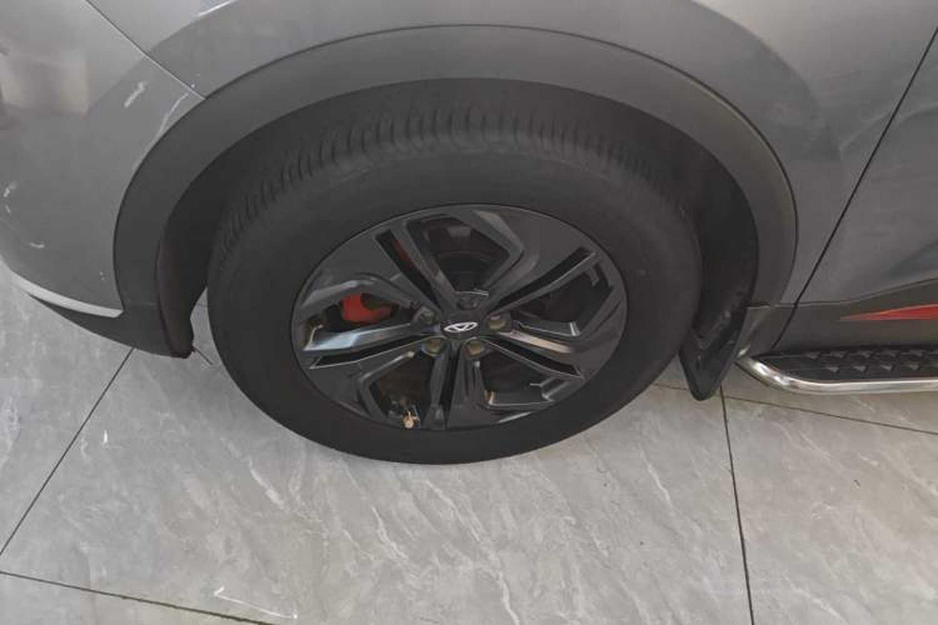 Used Chery Tiggo 7 2022 Super Edition 1.5T CVT Super Warrior Left Front Wheel Hub