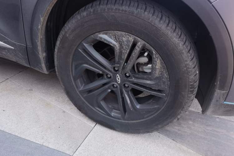 Used Chery Tiggo 7 2022 Supercharged Edition 1.6T DCT Super Warrior Right Front Wheel Hub