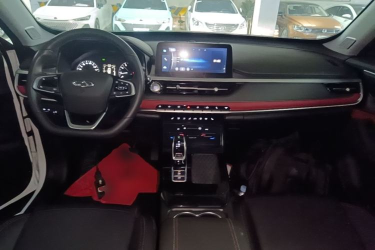 Used Chery Tiggo 7 2022 Super Edition 1.5T CVT Super Warrior Center Console