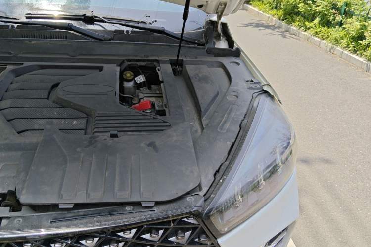 Used Chery Tiggo 7  Engine Bay Left