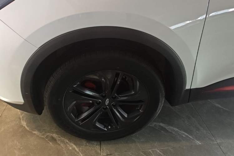 Used Chery Tiggo 7 2022 Supercharged Edition 1.6T DCT Super Warrior Left Front Wheel Hub