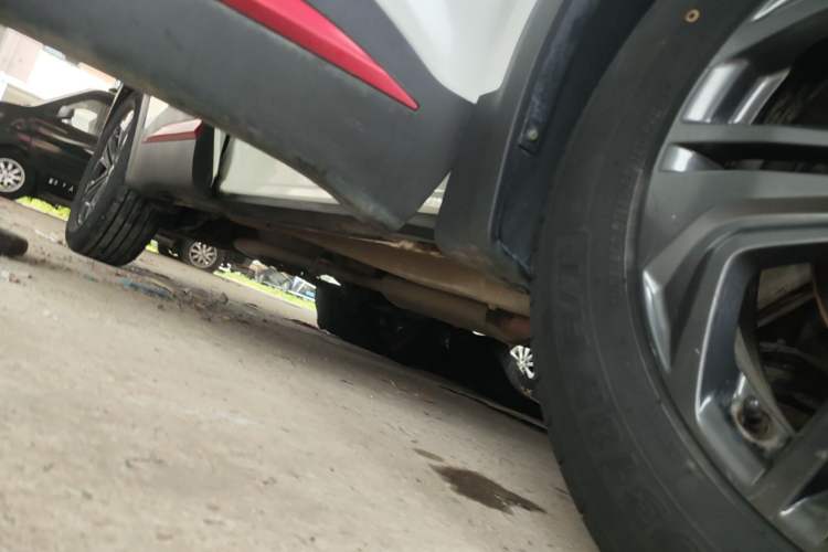 Used Chery Tiggo 7 2022 Super Edition 1.5T CVT Super Hero Right Side Sill