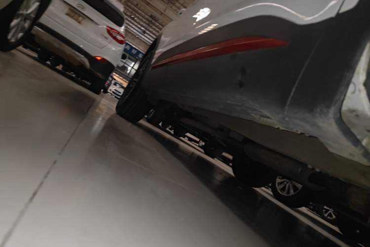 Used Chery Tiggo 7 2022 Super Edition 1.5T CVT Super Hero Right Side Sill
