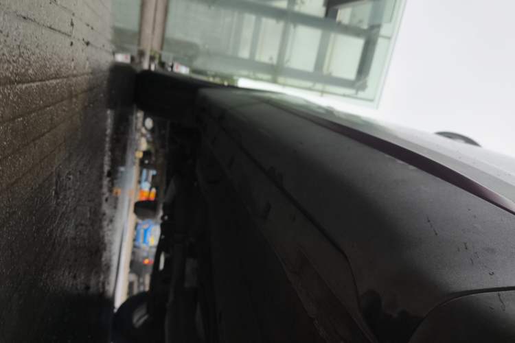 Used Chery Tiggo 7 2022 Super Edition 1.5T CVT Super Warrior Right Side Sill