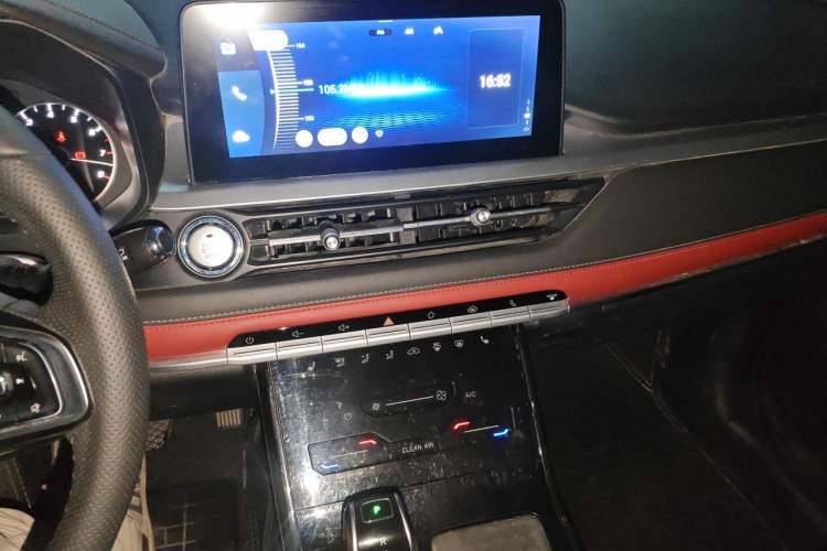 Used Chery Tiggo 7 2023 Supercharged Edition 1.5T CVT Super Warrior Audio And AC Panel