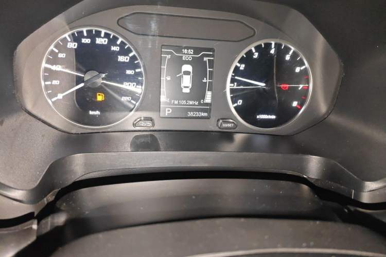 Used Chery Tiggo 7 2023 Supercharged Edition 1.5T CVT Super Warrior Odometer Close Up