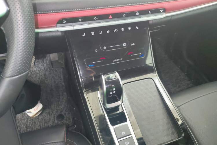 Used Chery Tiggo 7 2023 Supercharged Edition 1.5T CVT Super Warrior Gear Lever
