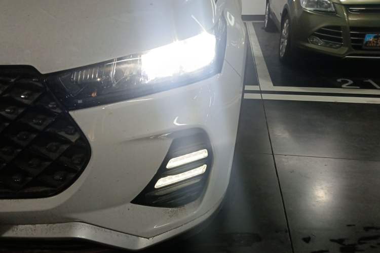 Used Chery Tiggo 7 2023 Supercharged Edition 1.5T CVT Super Warrior Left Front Headlight