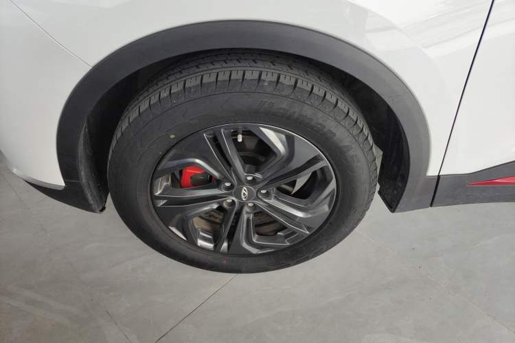 Used Chery Tiggo 7 2023 Supercharged Edition 1.5T CVT Super Warrior Left Front Wheel Hub