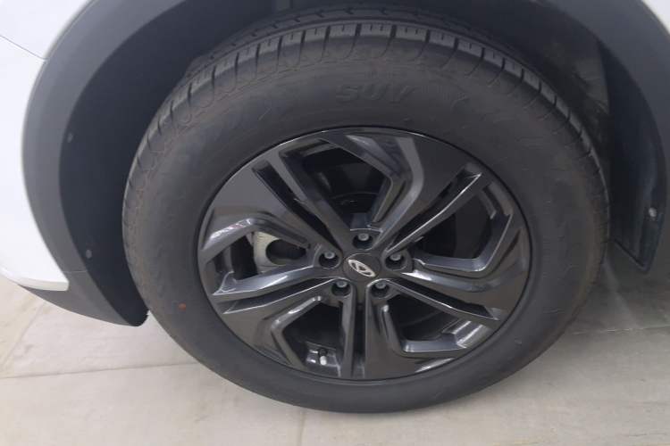 Used Chery Tiggo 7 2023 1.5T CVT New Dynamic Edition Left Front Wheel Hub
