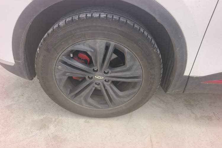 Used Chery Tiggo 7 2023 Supercharged Edition 1.5T CVT Super Warrior Left Front Wheel Hub