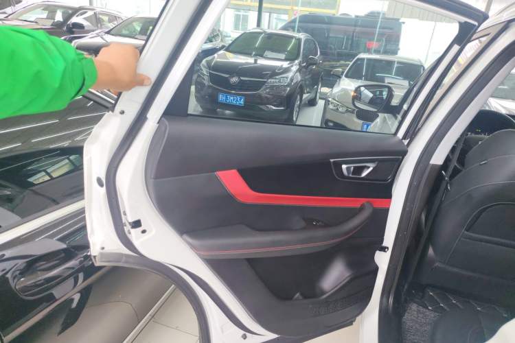 Used Chery Tiggo 7 2023 Supercharged Edition 1.5T CVT Super Warrior Left Rear Door Interior