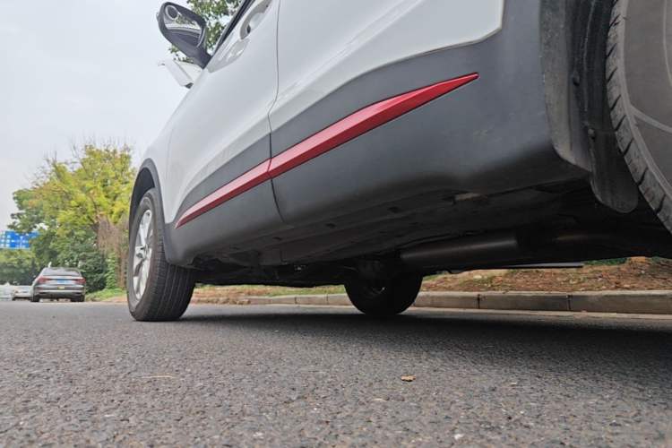 Used Chery Tiggo 7 2023 Super Edition 1.5T CVT Super Defender Left Side Sill