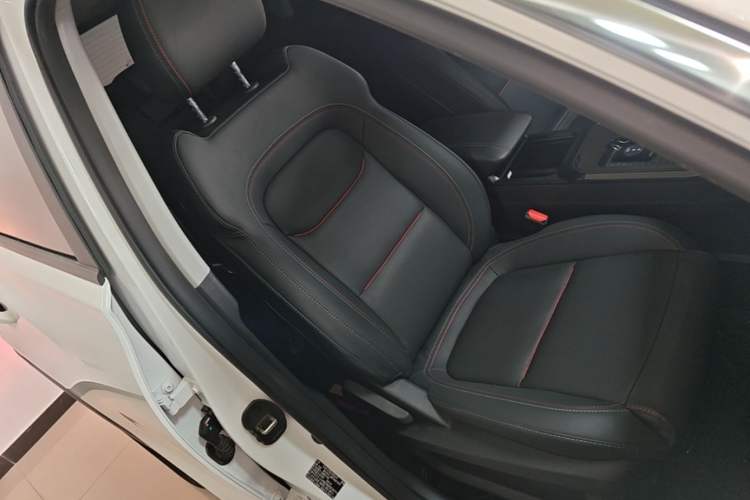 Used Chery Tiggo 7 2023 Supercharged Edition 1.5T CVT Super Warrior Right Front Seat
