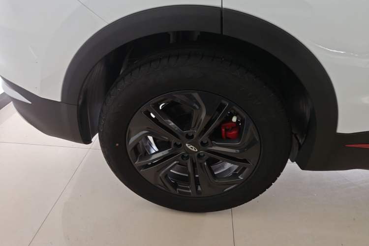 Used Chery Tiggo 7 2023 Supercharged Edition 1.5T CVT Super Warrior Right Rear Wheel Hub