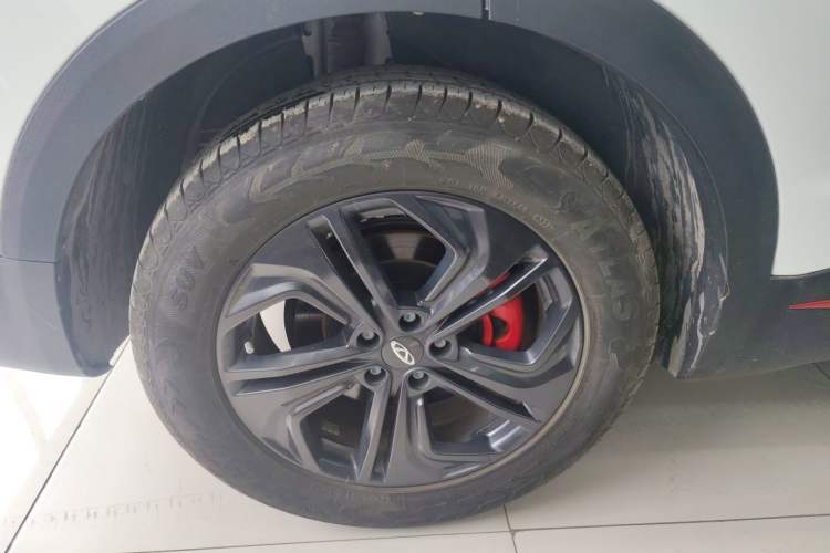 Used Chery Tiggo 7 2023 Supercharged Edition 1.5T CVT Super Warrior Right Rear Wheel Hub